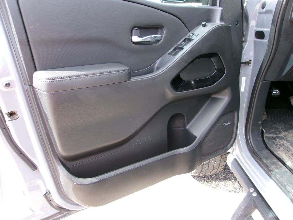 2022 Nissan Frontier Image 6