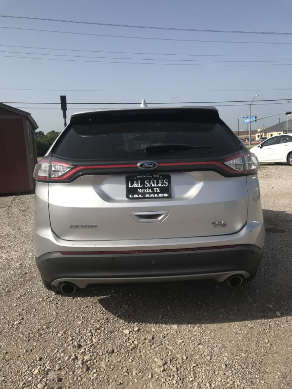 2017 Ford Edge Image 3
