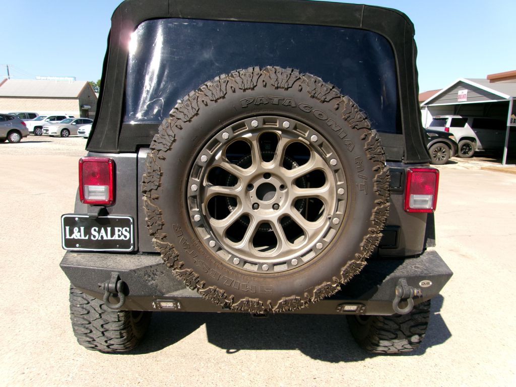 2017 Jeep Wrangler Unlimited Image 4