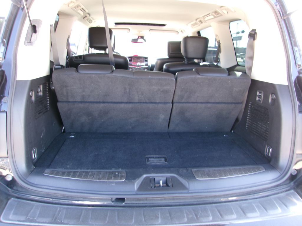 2017 Nissan Armada Image 7