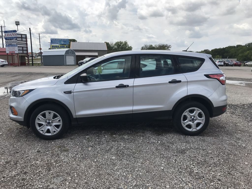 2018 Ford Escape Image 1