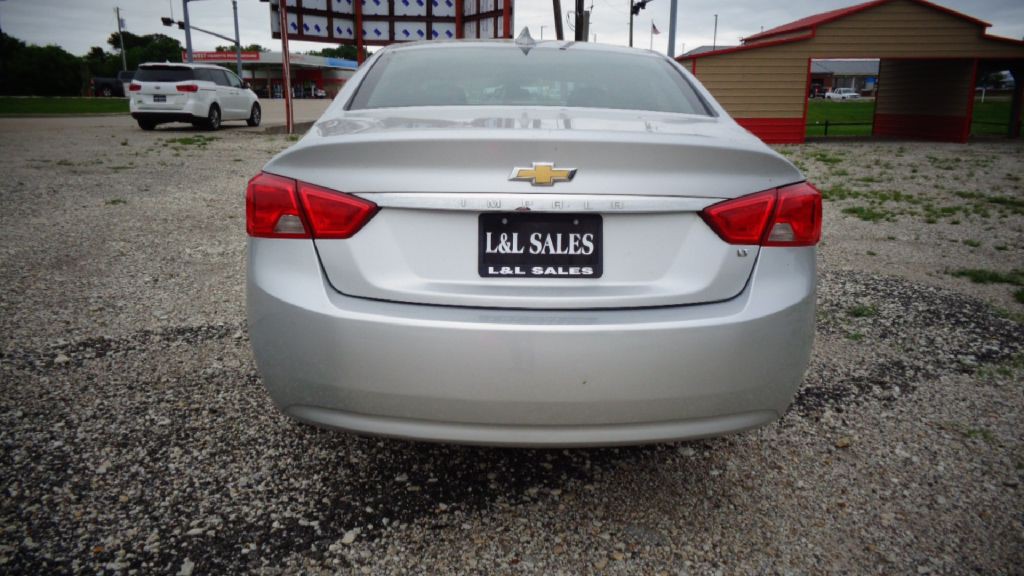 2019 Chevrolet Impala Image 4