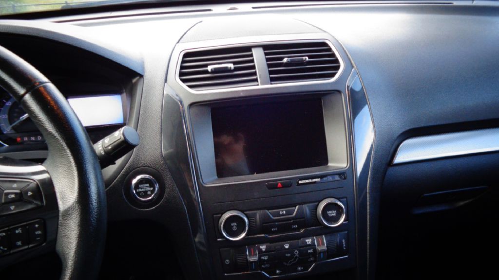 2019 Ford Explorer Image 11