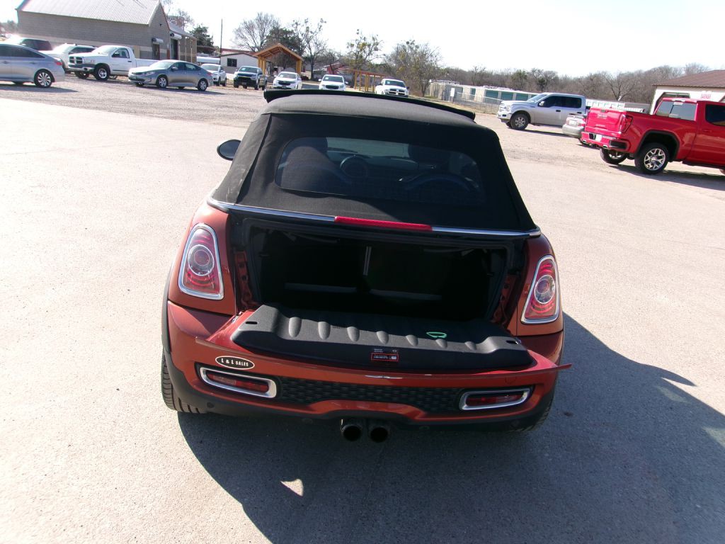 2011 MINI Cooper Image 4