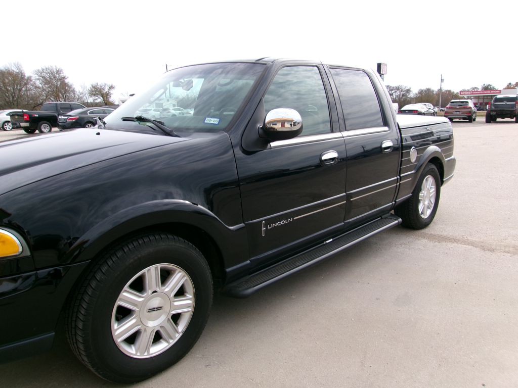 2002 Lincoln Blackwood Image 3