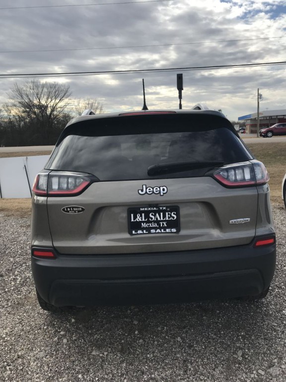 2019 Jeep Cherokee Image 4