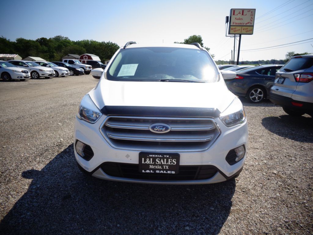 2018 Ford Escape Image 2