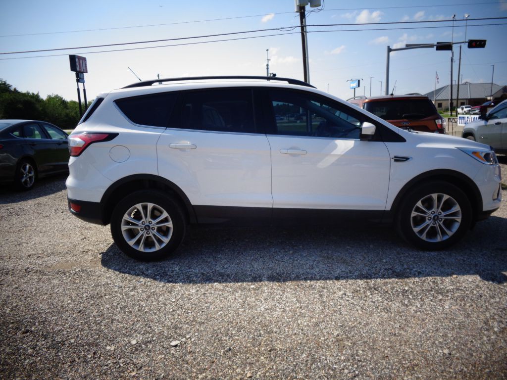 2018 Ford Escape Image 3