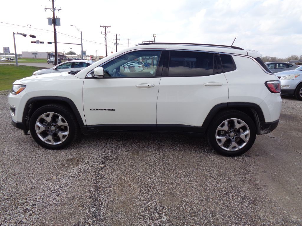 2019 Jeep Compass Image 1