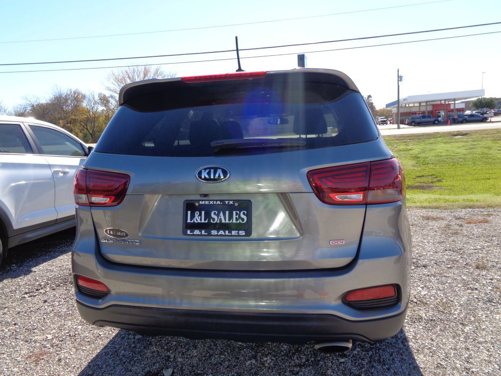 2019 Kia Sorento Image 4