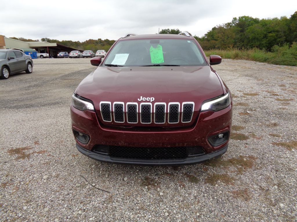 2019 Jeep Cherokee Image 2