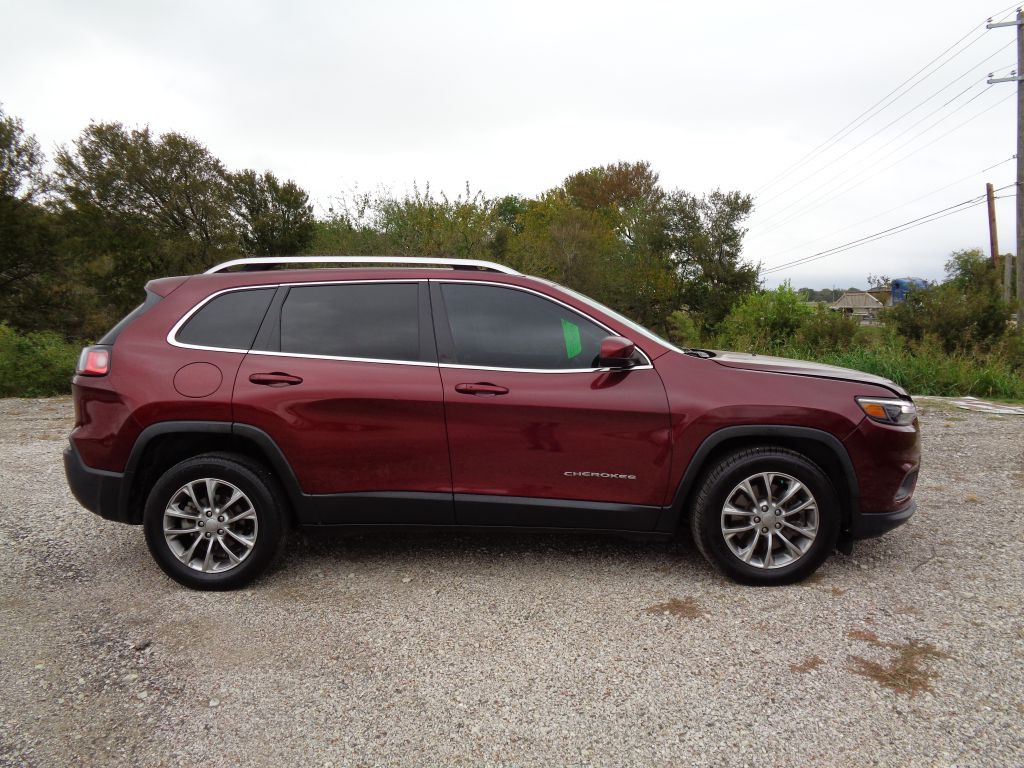2019 Jeep Cherokee Image 3
