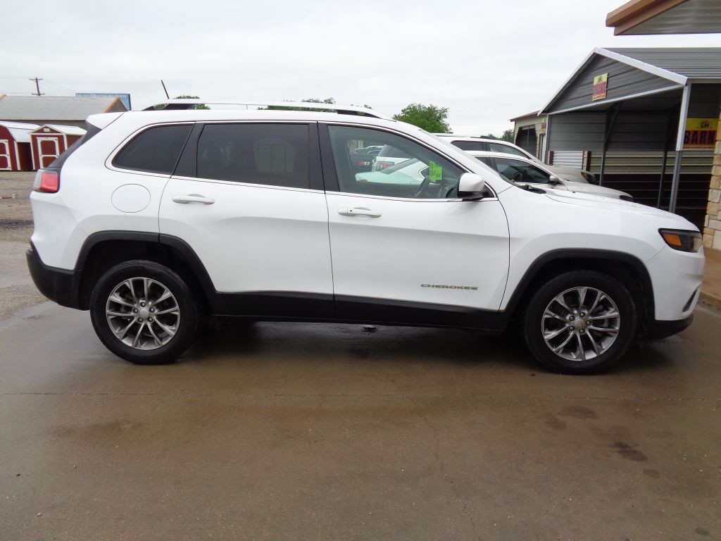 2019 Jeep Cherokee Image 3