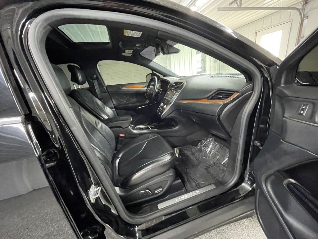 2017 Lincoln MKC Image 11