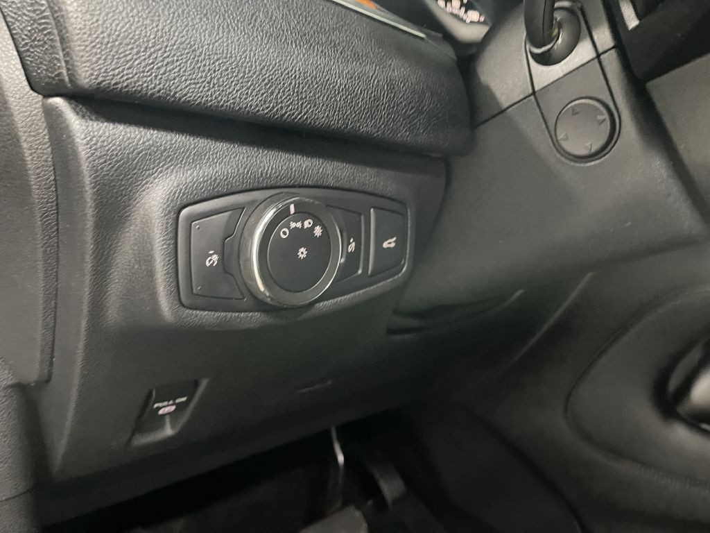 2017 Lincoln MKC Image 28