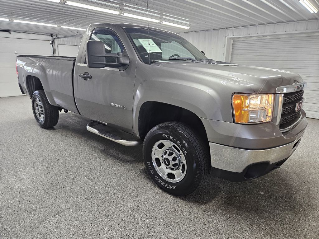 2013 GMC Sierra 2500 Image 1