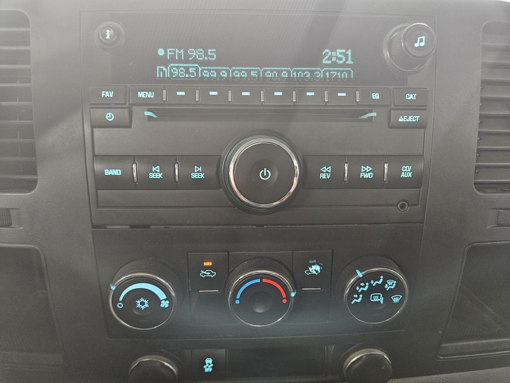 2013 GMC Sierra 2500 Image 17