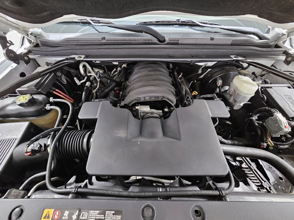 2018 Chevrolet Suburban Image 30