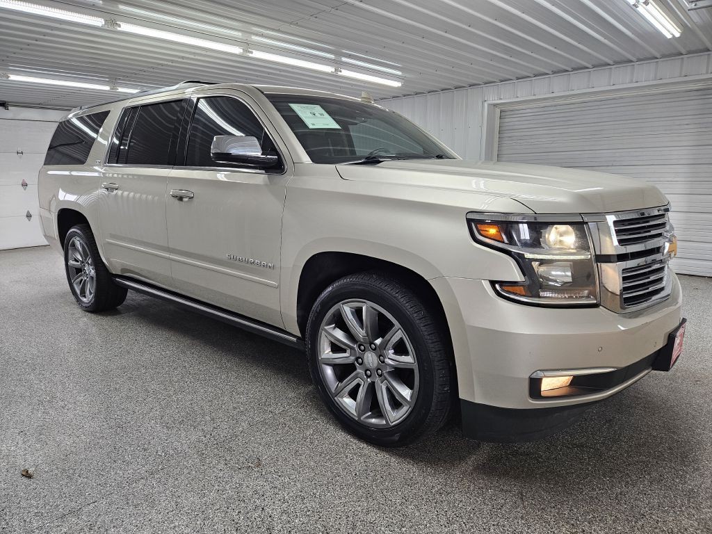 2015 Chevrolet Suburban Image 1