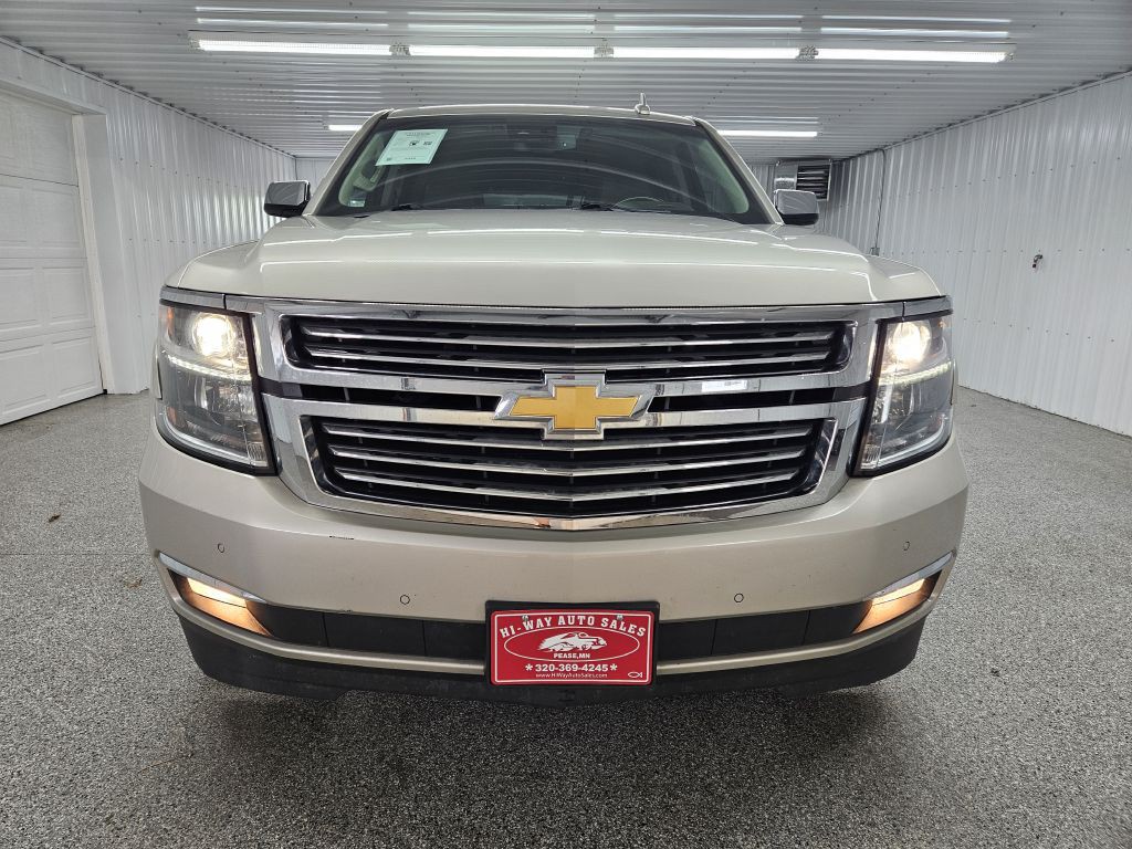 2015 Chevrolet Suburban Image 5