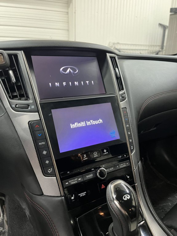 2018 INFINITI Q50 Image 10