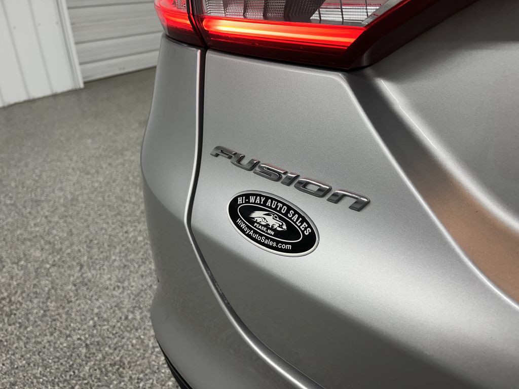 2018 Ford Fusion Image 8