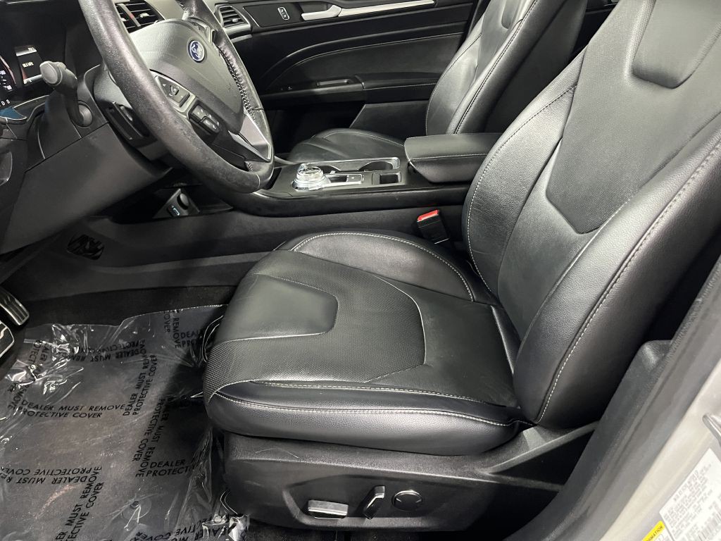 2018 Ford Fusion Image 12