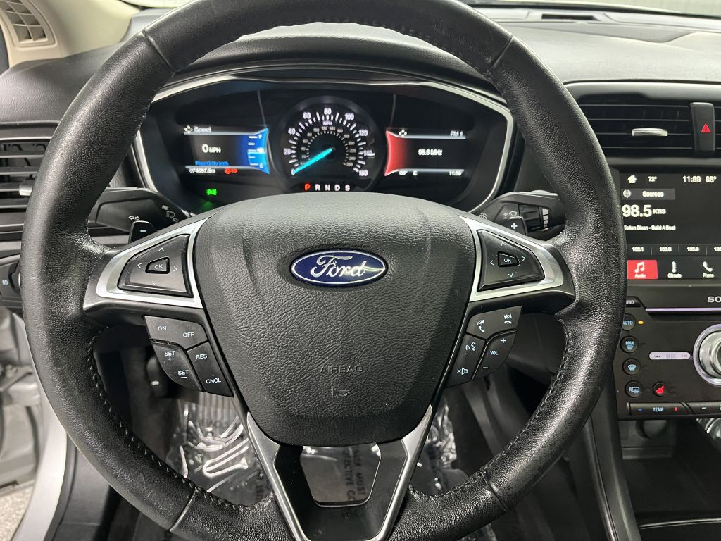2018 Ford Fusion Image 18