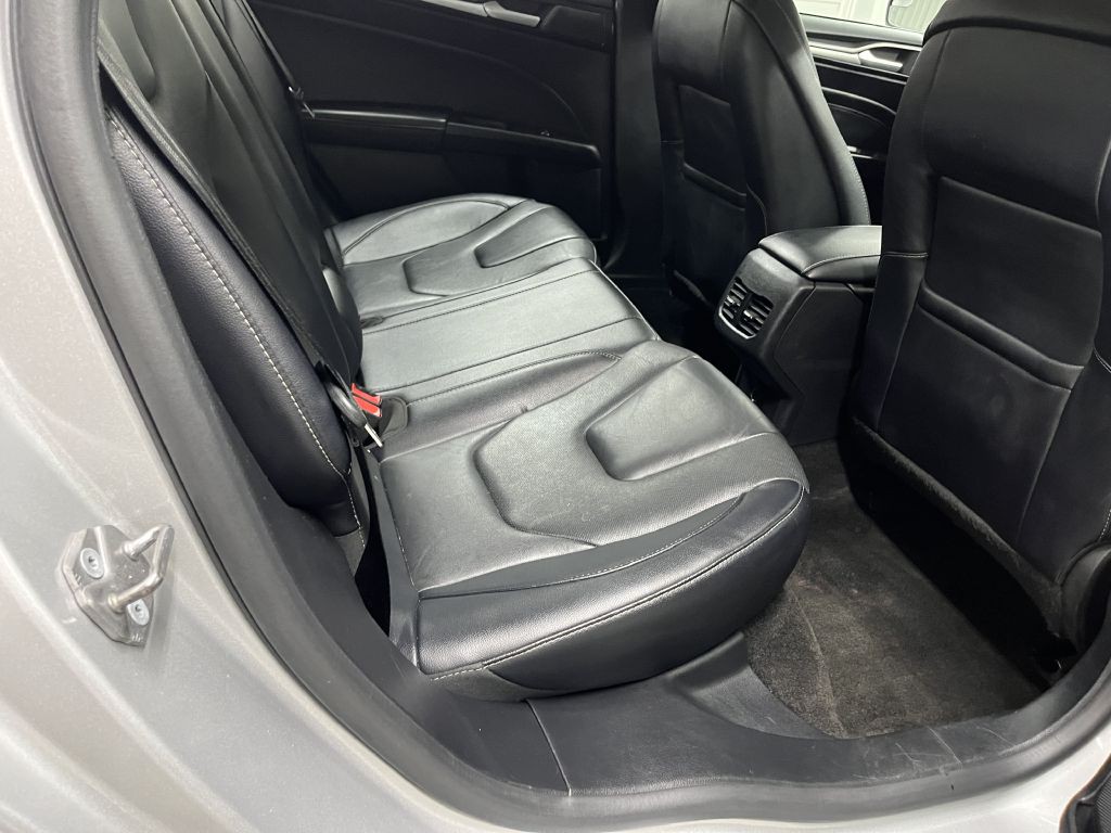 2018 Ford Fusion Image 30