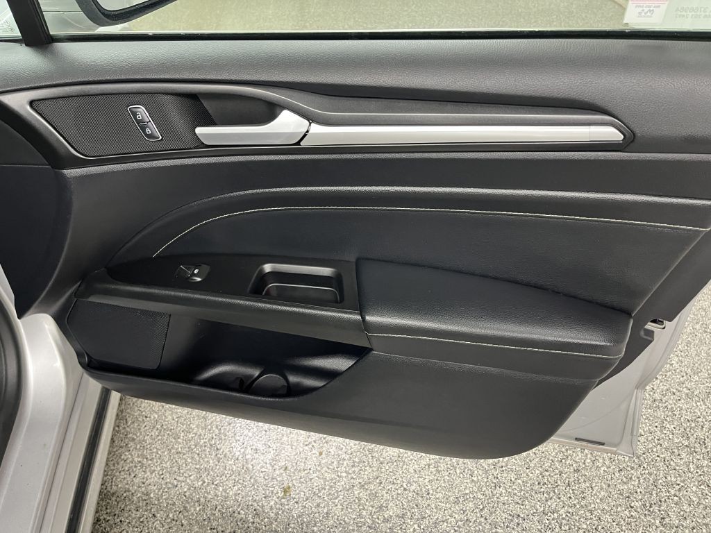 2018 Ford Fusion Image 33