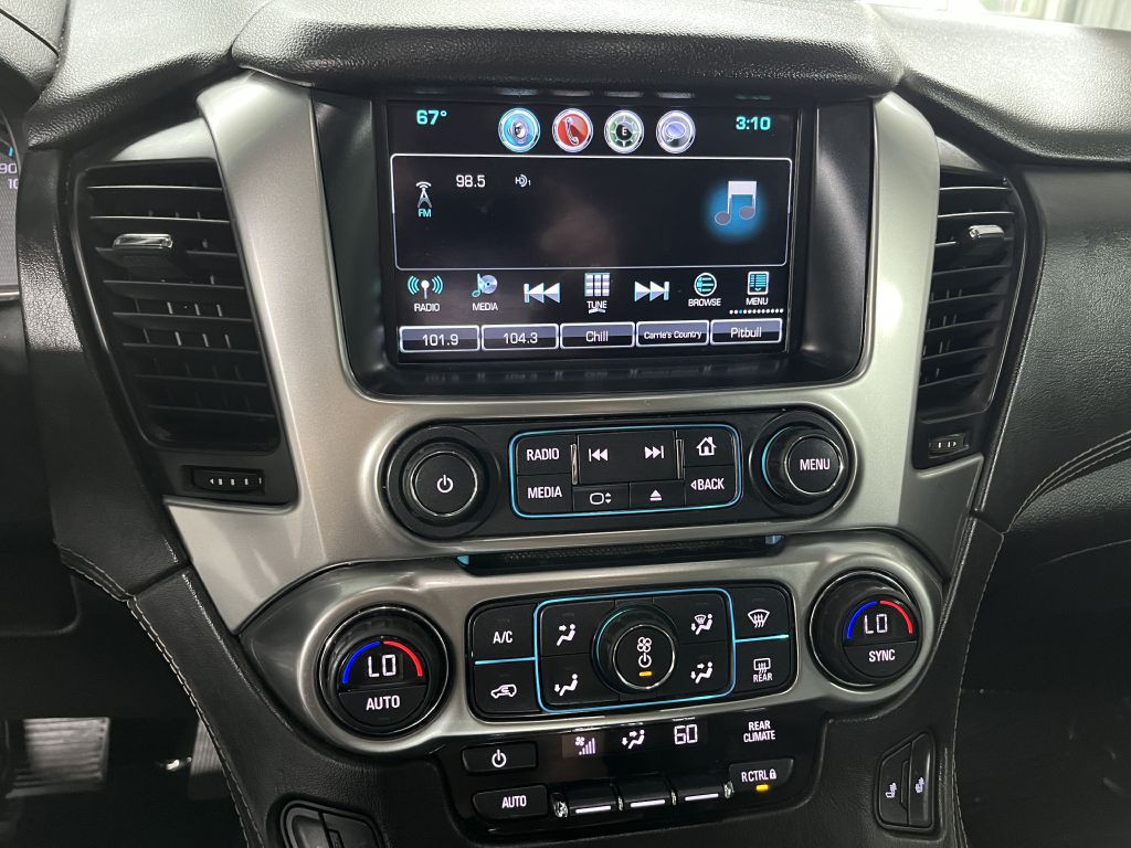 2017 Chevrolet Suburban Image 21