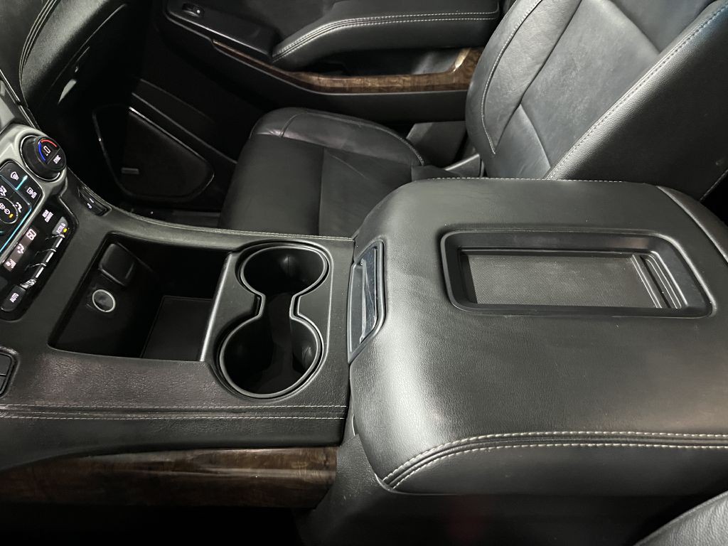 2017 Chevrolet Suburban Image 26