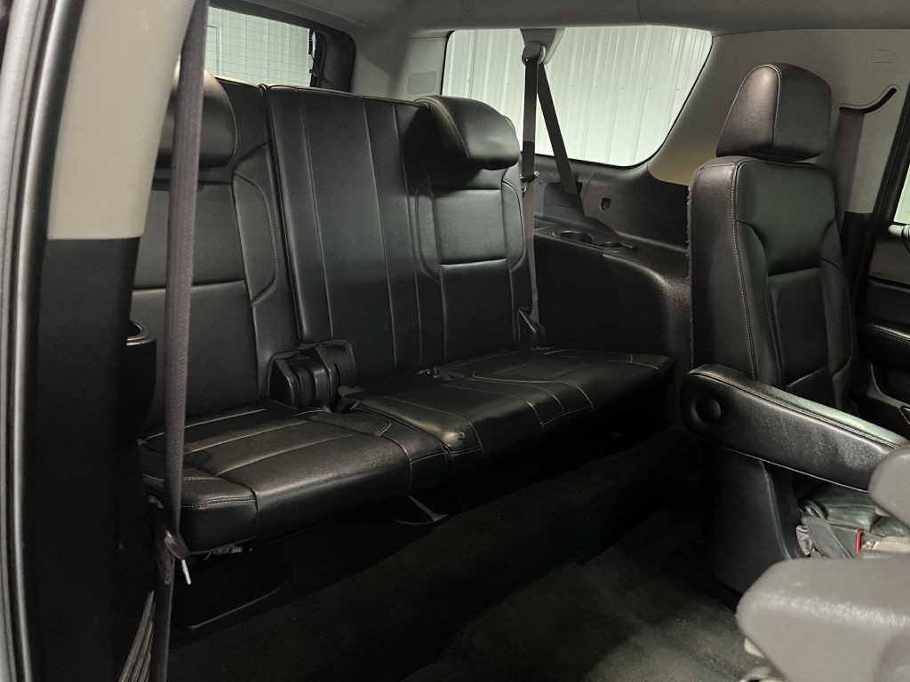 2017 Chevrolet Suburban Image 31