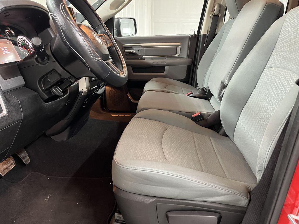 2013 RAM 1500 Image 11