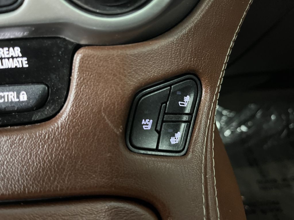 2015 Chevrolet Tahoe Image 19
