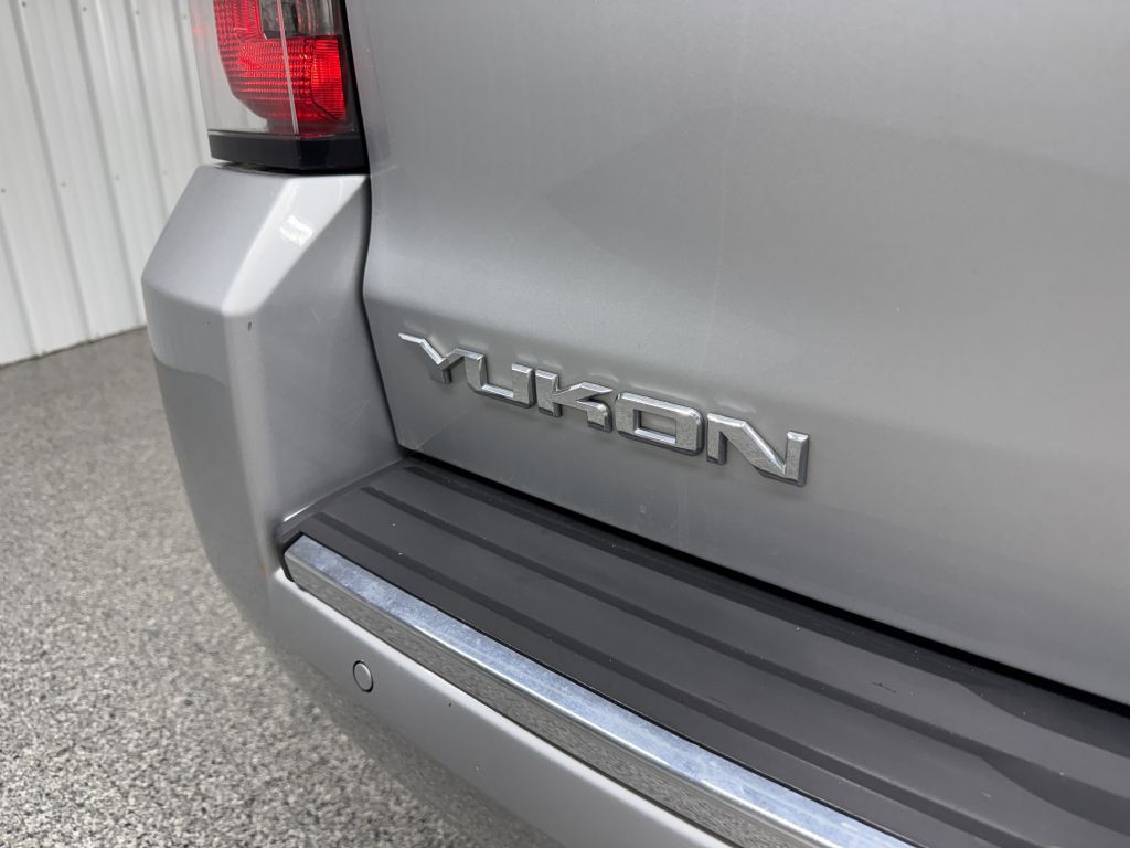2017 GMC Yukon Image 8
