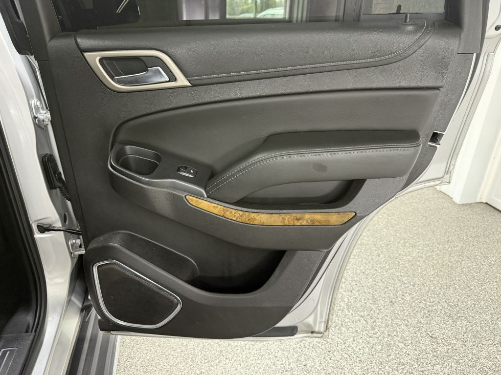 2017 GMC Yukon Image 42