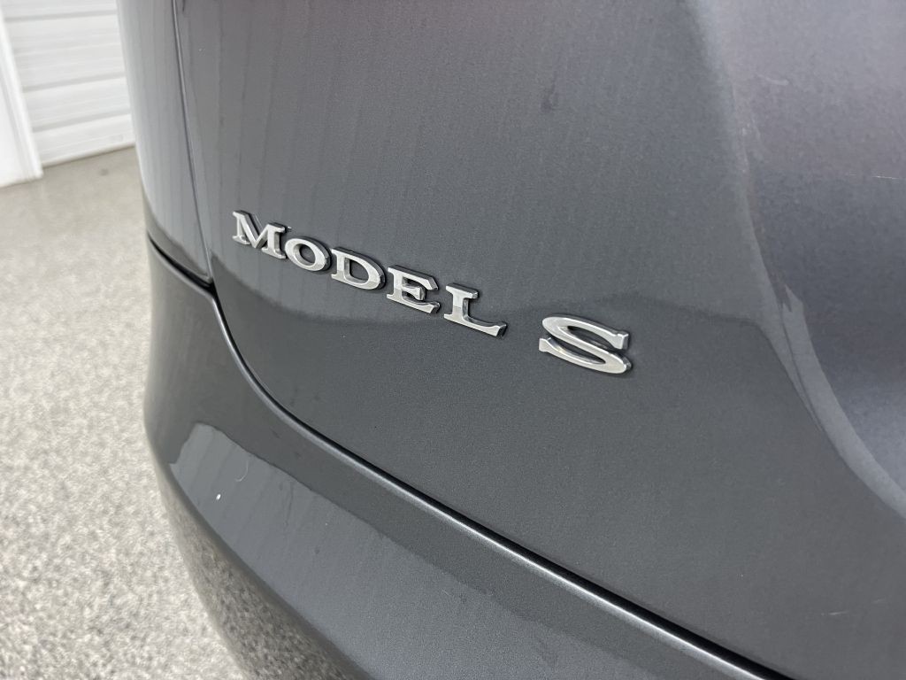 2013 Tesla Model S Image 7