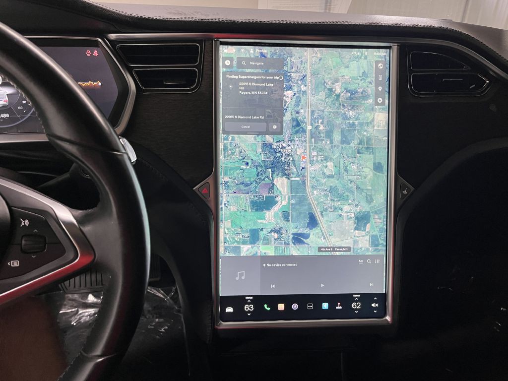 2013 Tesla Model S Image 13