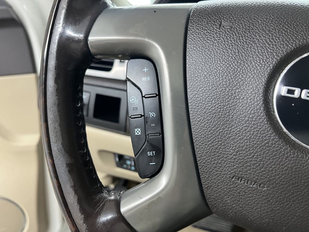 2011 GMC Yukon Image 14