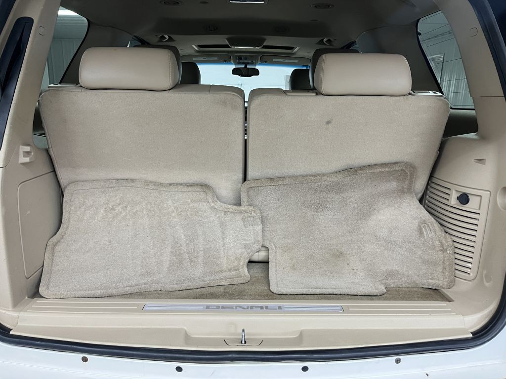 2011 GMC Yukon Image 25