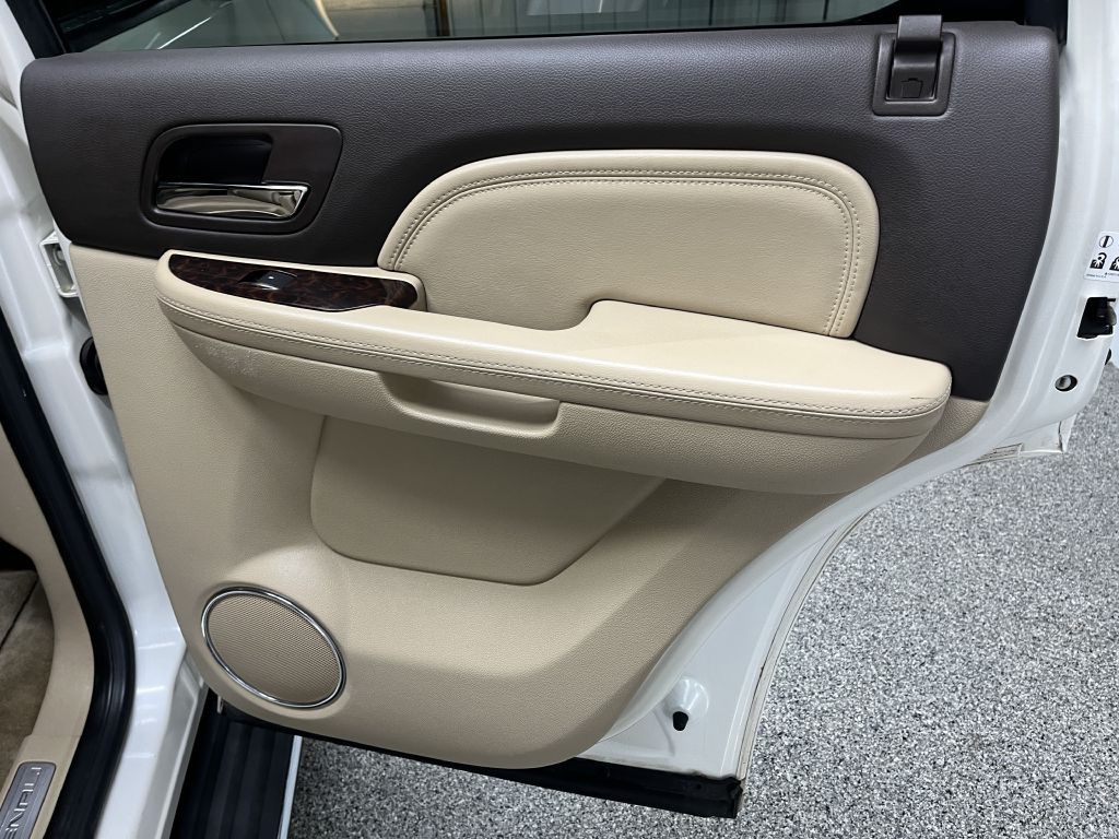 2011 GMC Yukon Image 29