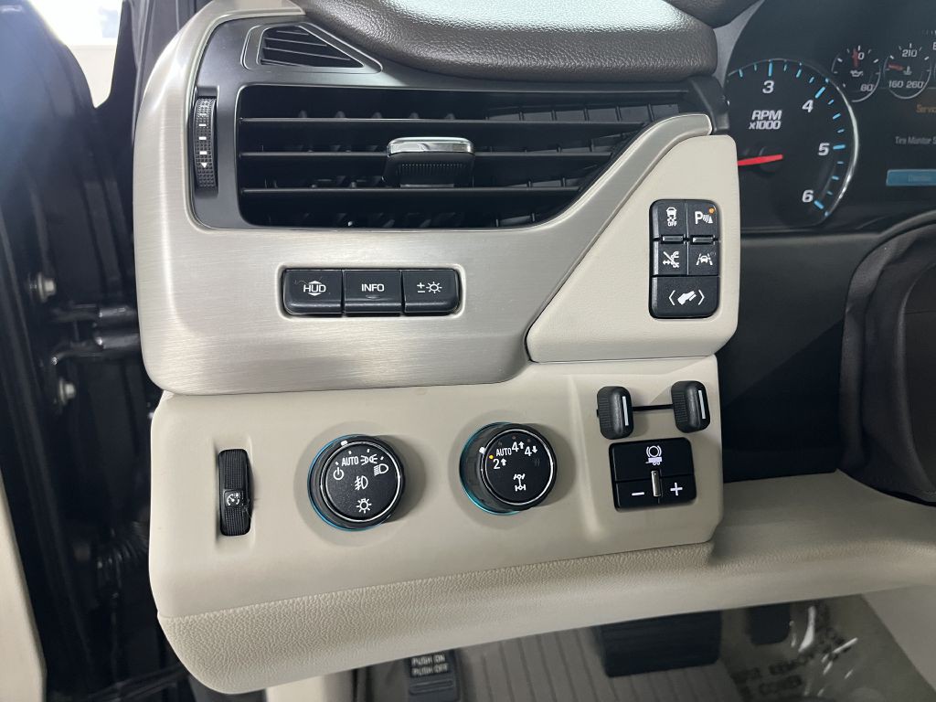 2018 GMC Yukon Image 12
