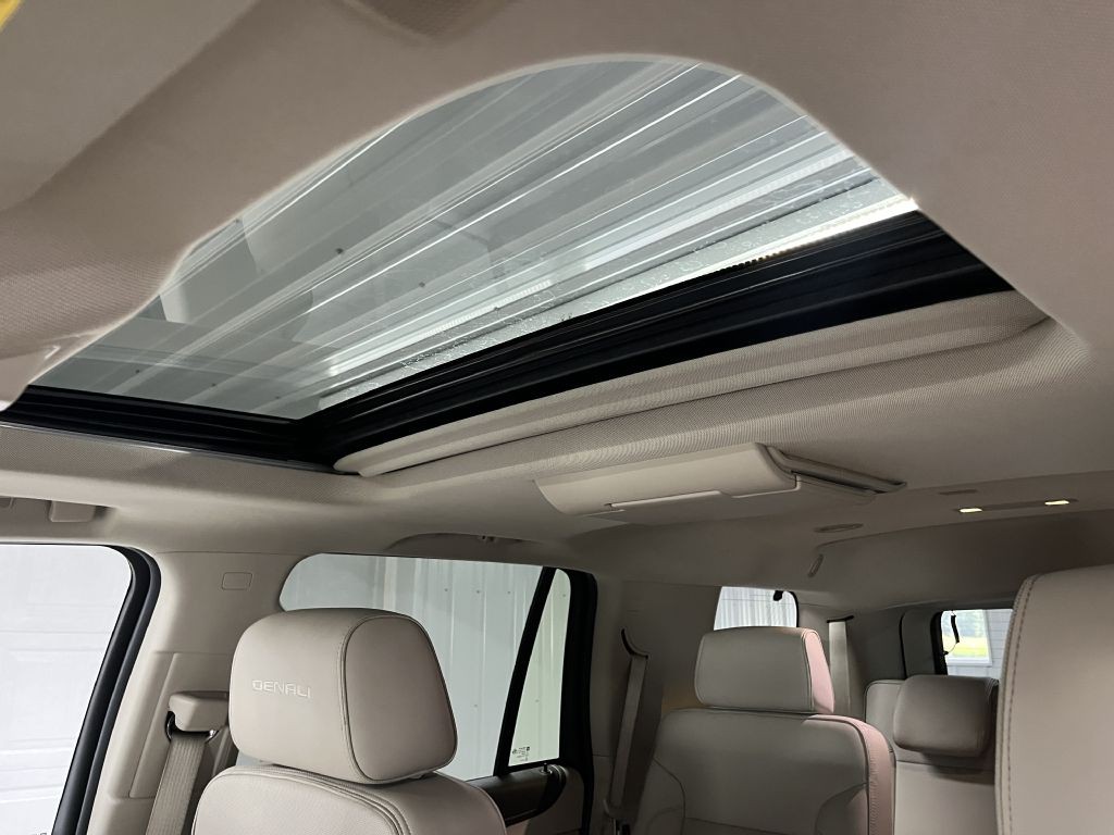 2018 GMC Yukon Image 23