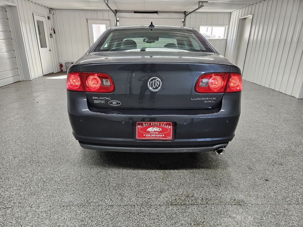2011 Buick Lucerne Image 6