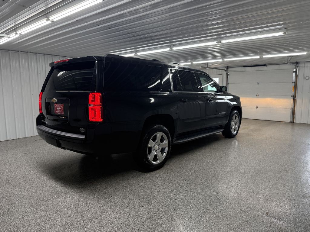 2018 Chevrolet Suburban Image 6