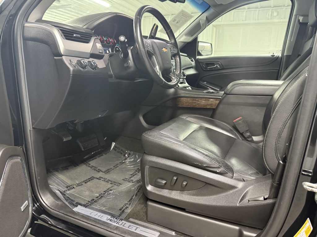 2018 Chevrolet Suburban Image 8