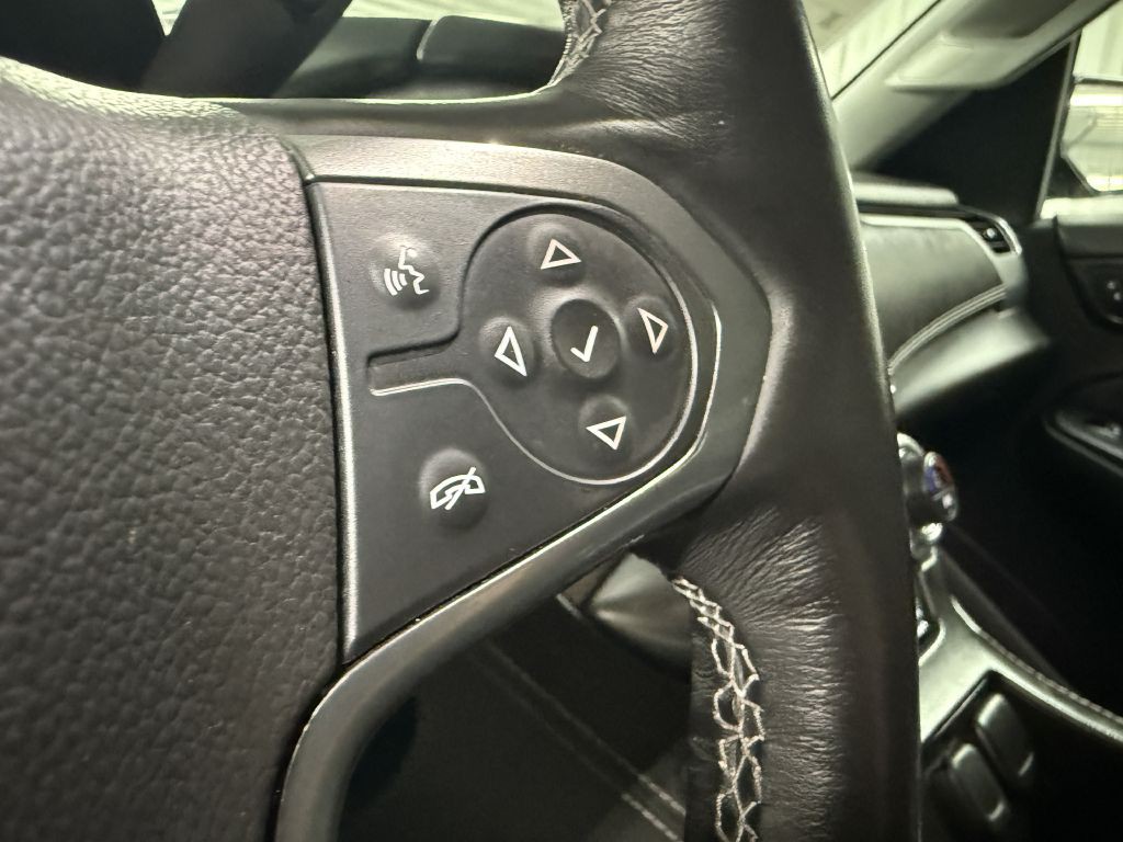 2018 Chevrolet Suburban Image 18