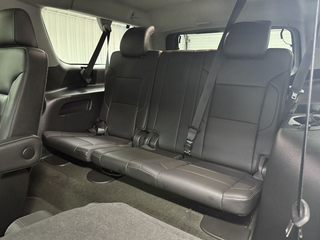 2018 Chevrolet Suburban Image 28