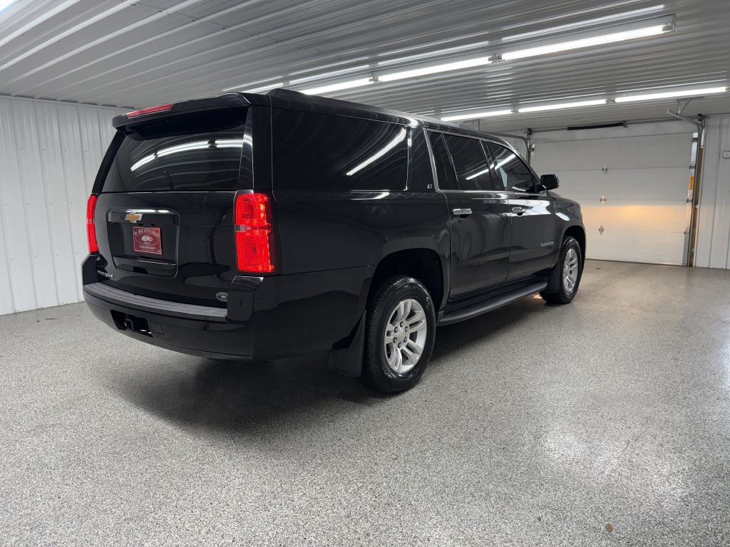 2020 Chevrolet Suburban Image 6